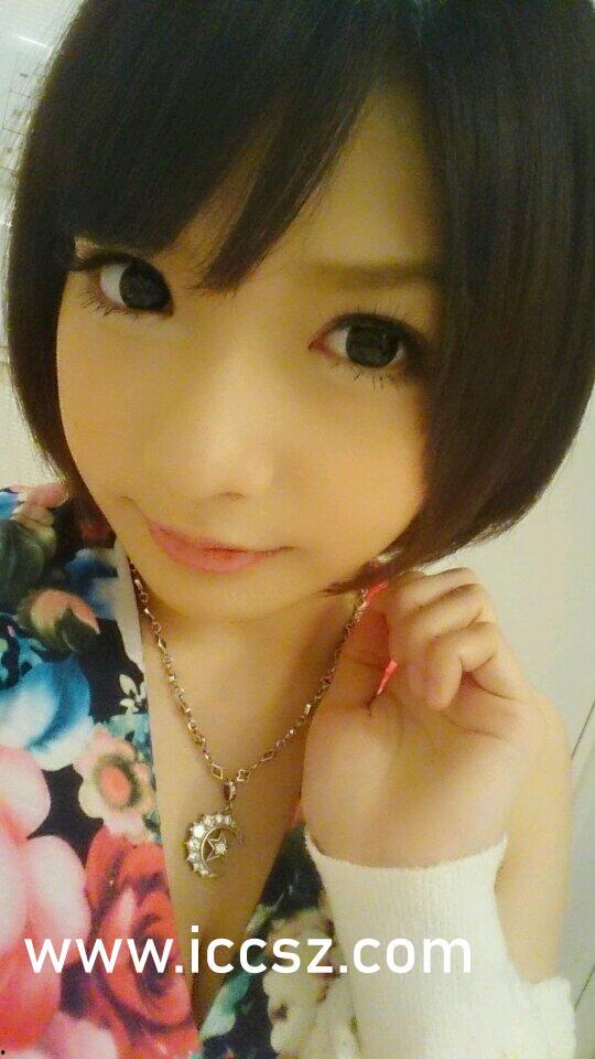 最近吃瓜女孩抖音视频,揭秘吃瓜女孩的瓜界风云录！”