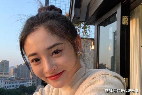 周洁琼吃瓜视频,揭秘娱乐圈幕后故事